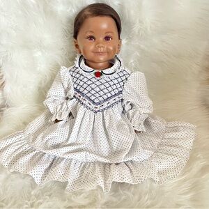 Vintage Polly Flinders Smocked White Ruffle Long Sleeve Baby Dress Size 12 Month